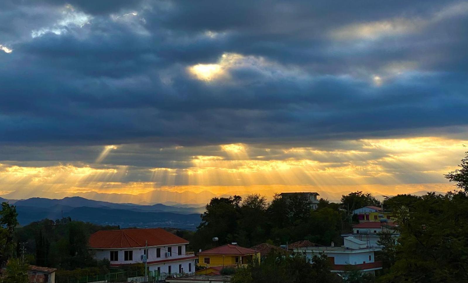Bujtina Ismet Gjeli Apartament